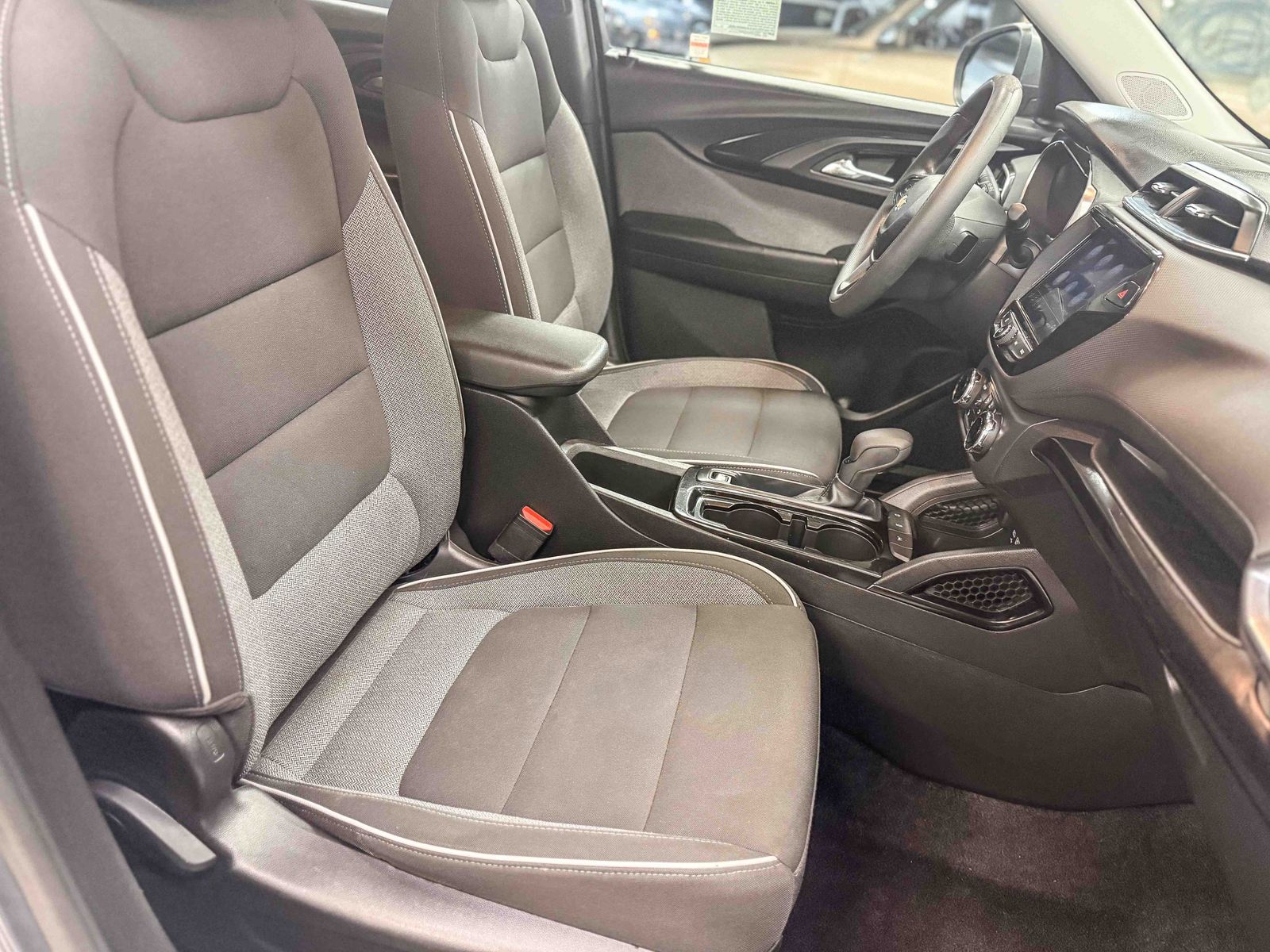 Thumbnail: 2021 Chevrolet TrailBlazer - 17