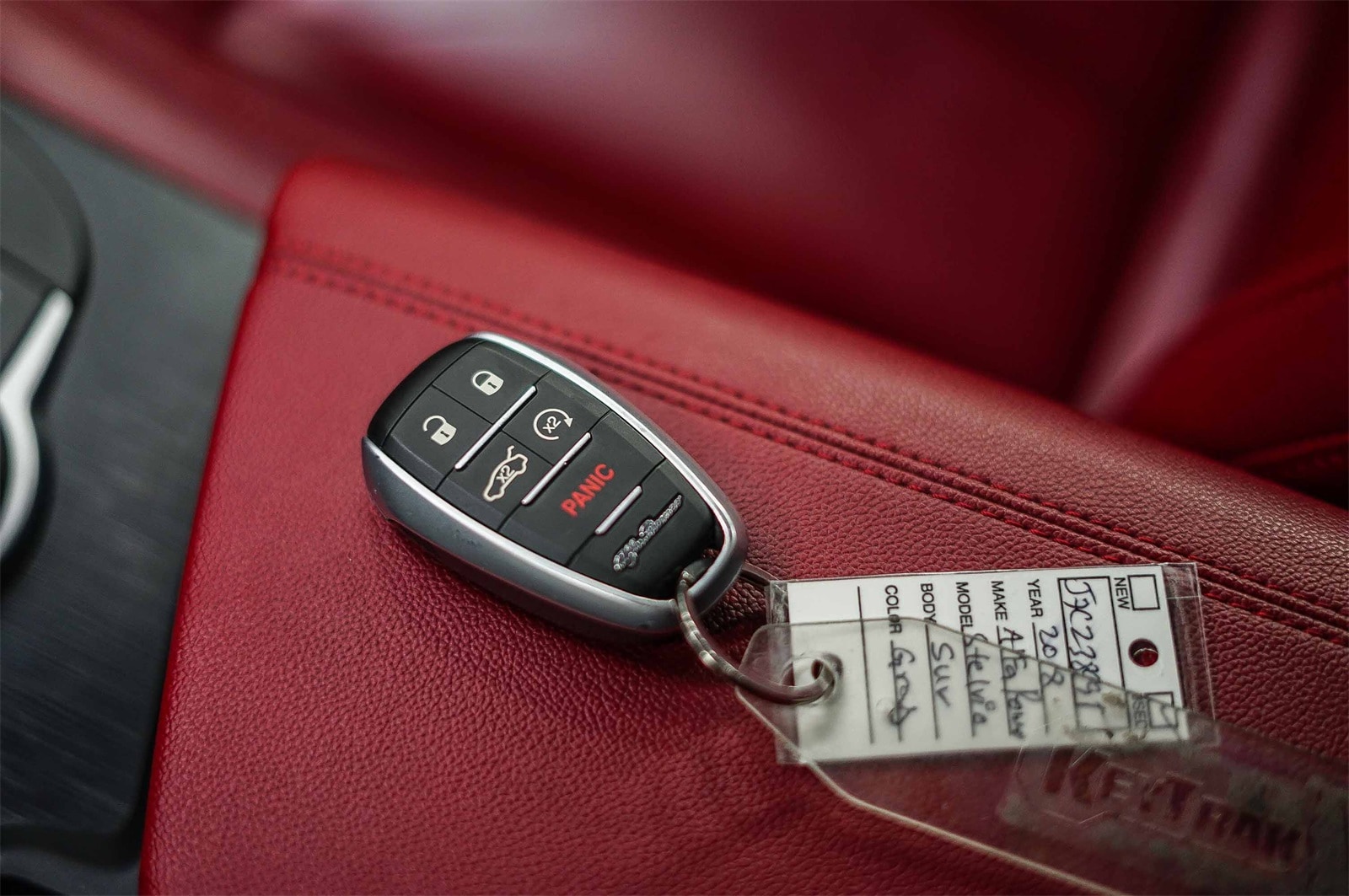 Thumbnail: 2018 Alfa Romeo Stelvio - 23