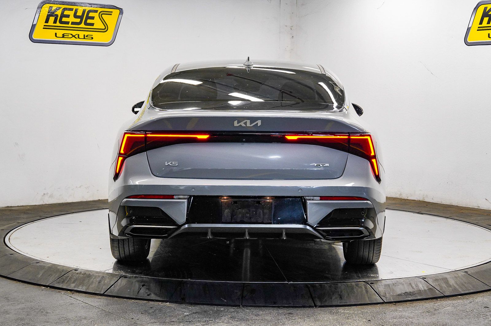 Thumbnail: 2025 Kia K5 - 3