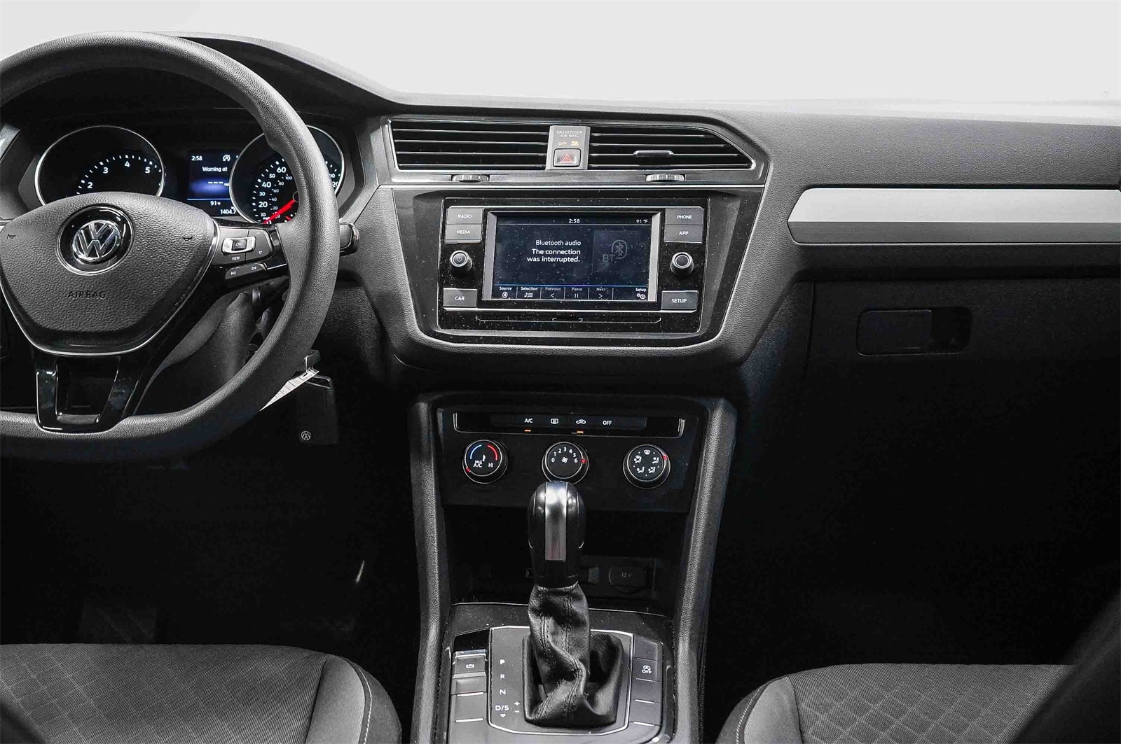 Thumbnail: 2019 Volkswagen Tiguan - 13