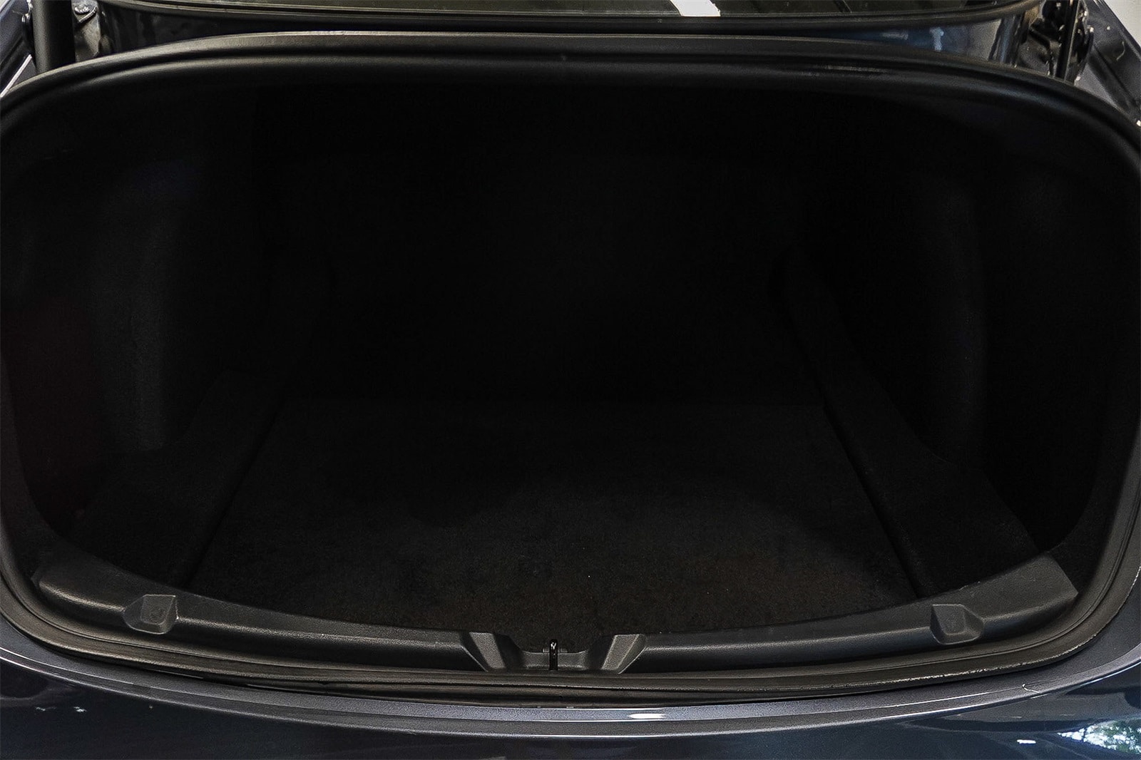 Thumbnail: 2023 Tesla Model 3 - 29