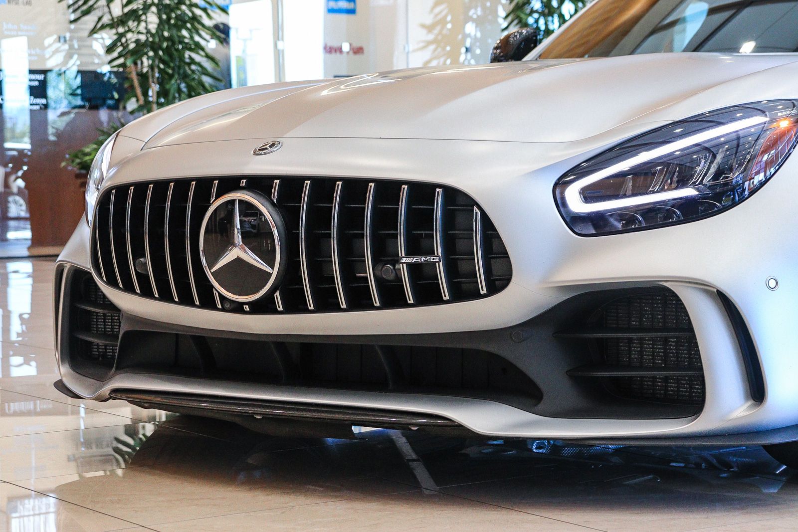 Thumbnail: 2020 Mercedes-Benz AMG GT - 8
