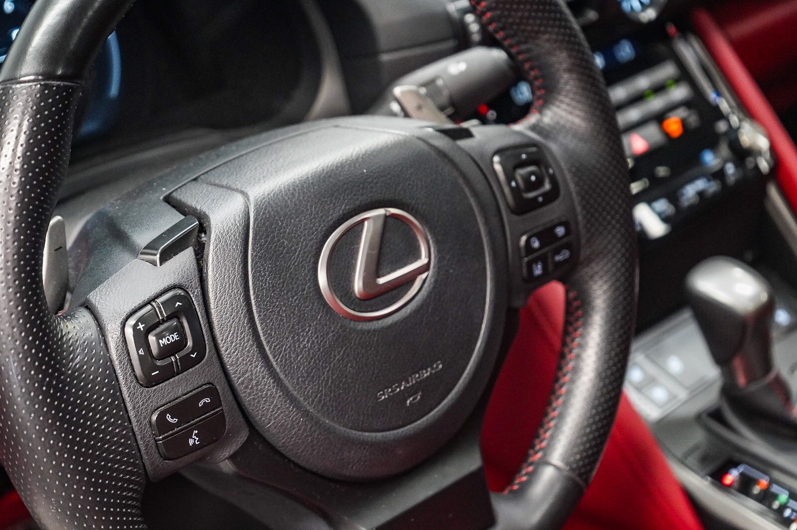 Thumbnail: 2023 Lexus IS - 21