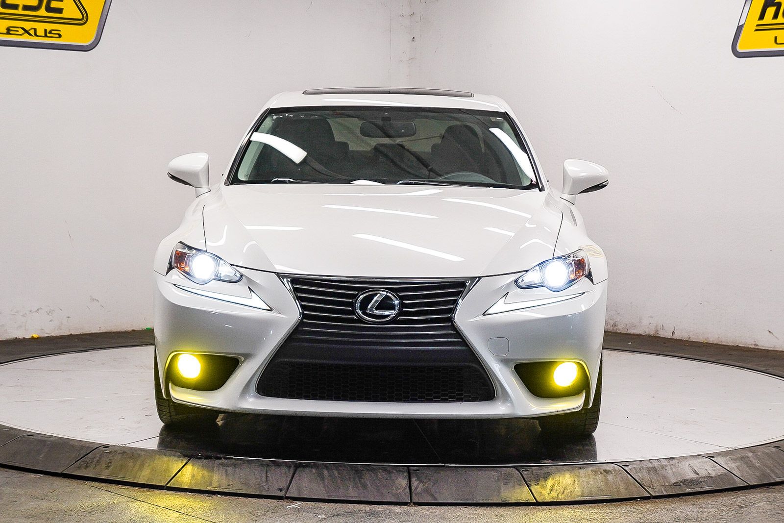 Thumbnail: 2014 Lexus IS - 6
