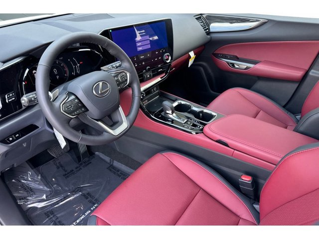 2026 Lexus NX 350 Premium photo 4