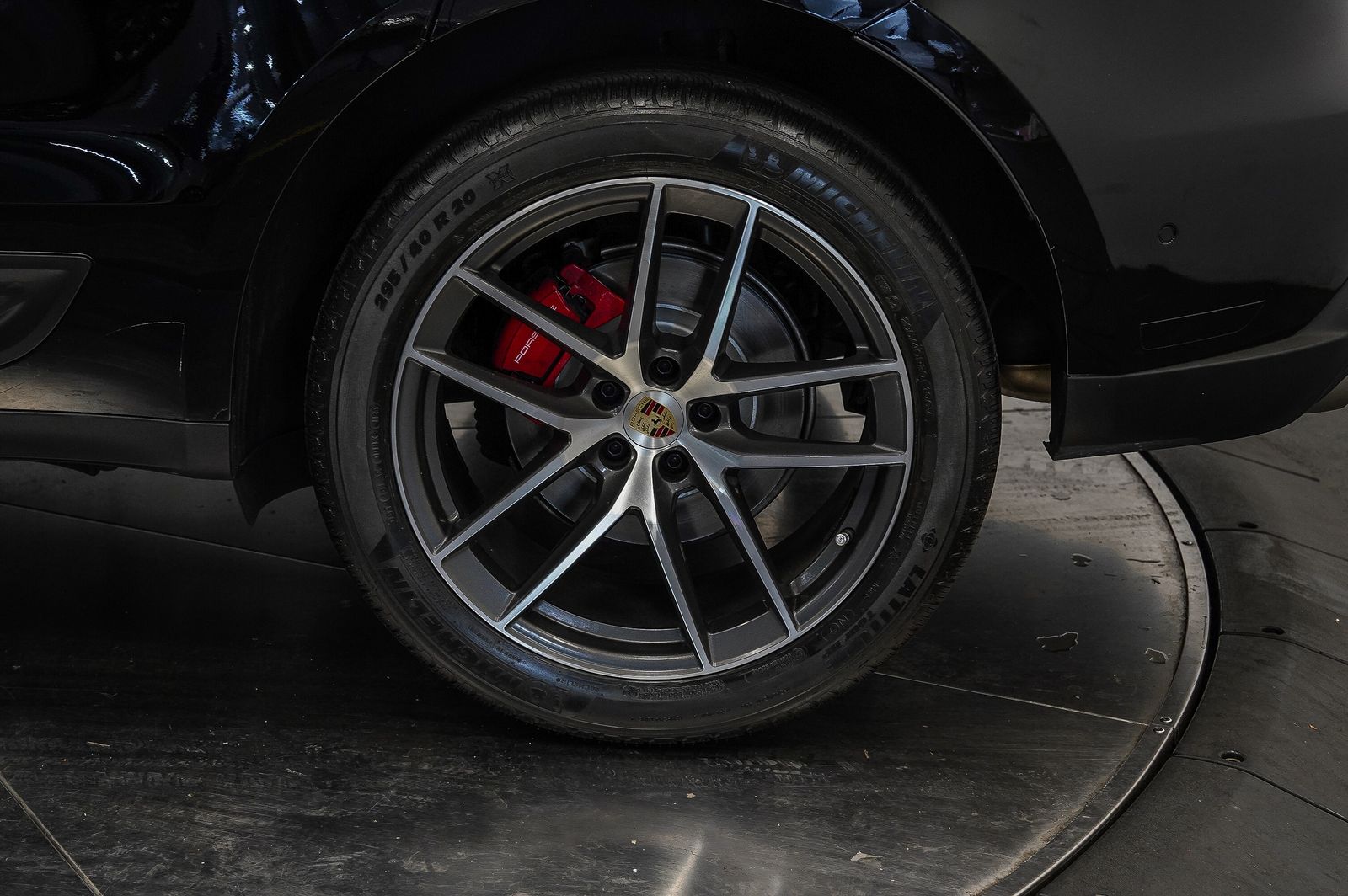 Thumbnail: 2023 Porsche Macan - 9