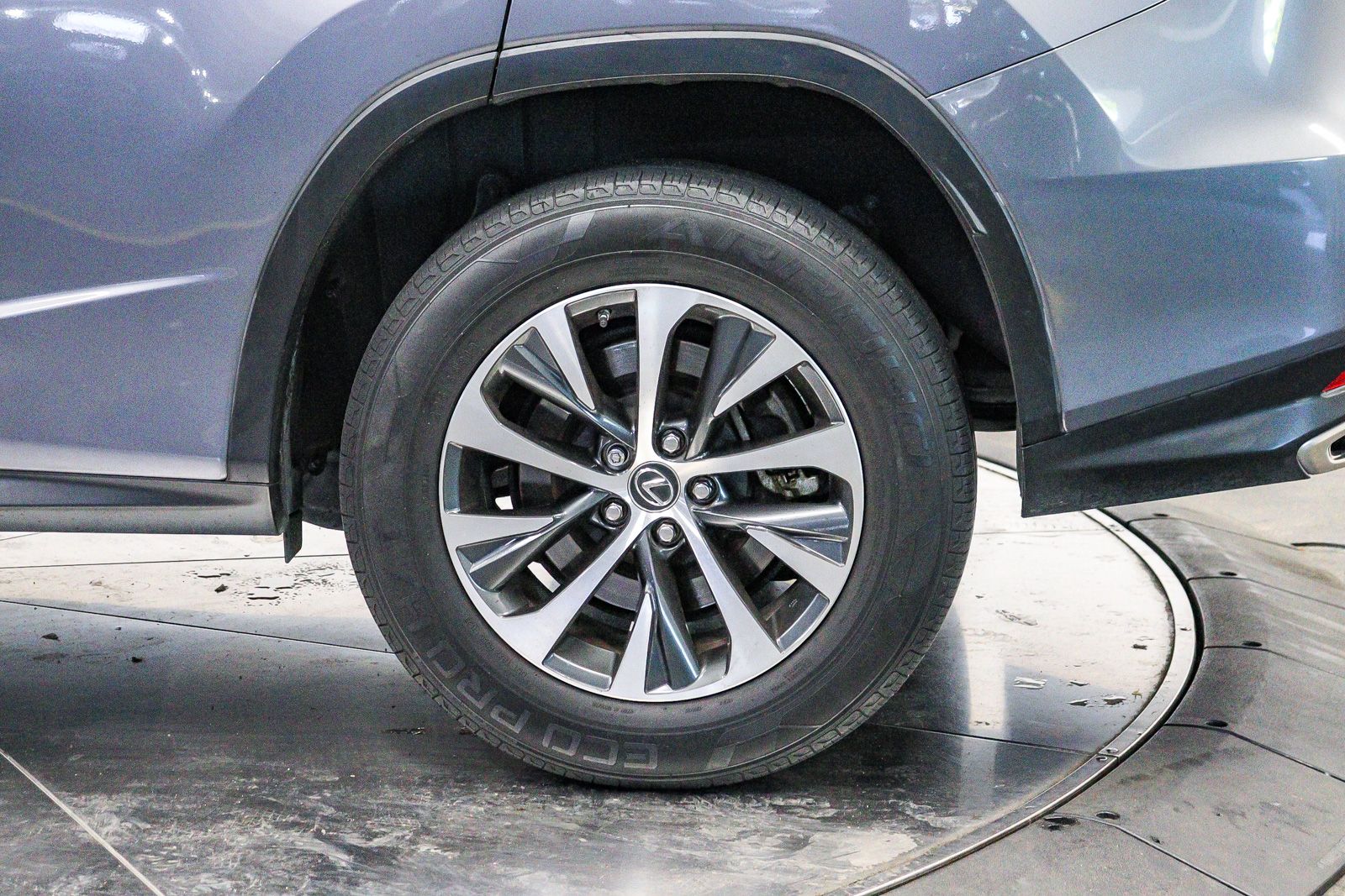Thumbnail: 2020 Lexus RX - 9