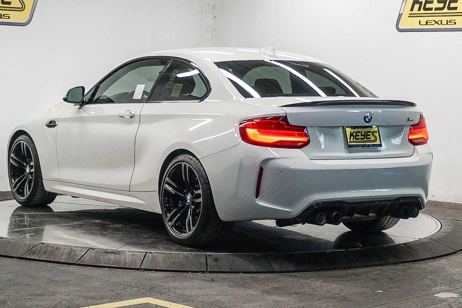 Thumbnail: 2018 BMW M2 - 2