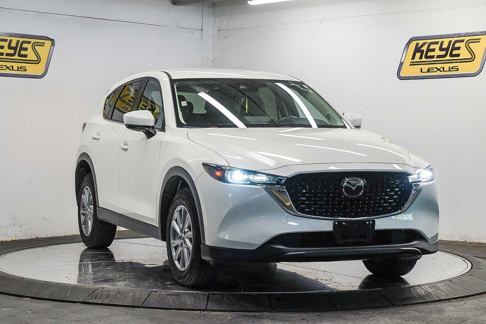 Thumbnail: 2023 Mazda CX-5 - 5