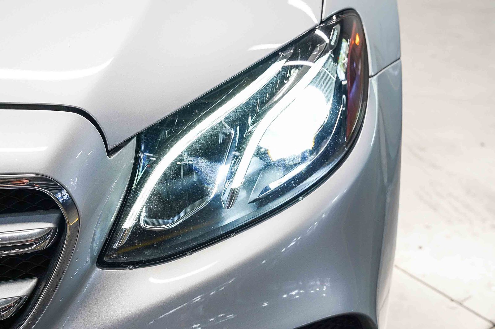 Thumbnail: 2019 Mercedes-Benz E-Class - 7