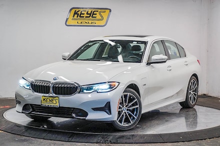 2022 BMW 3 Series 330e Sedan