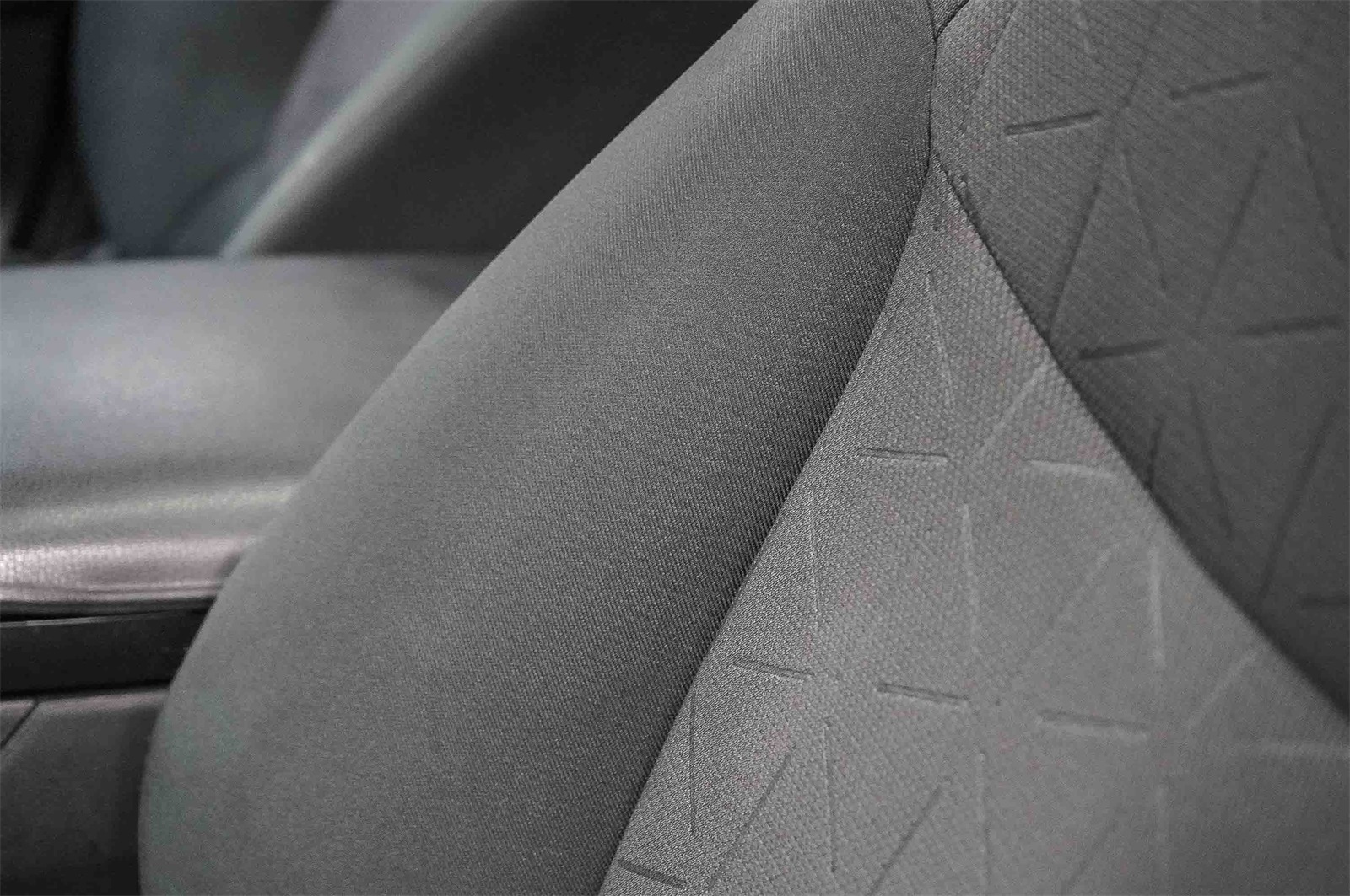 Thumbnail: 2019 Toyota RAV4 - 20