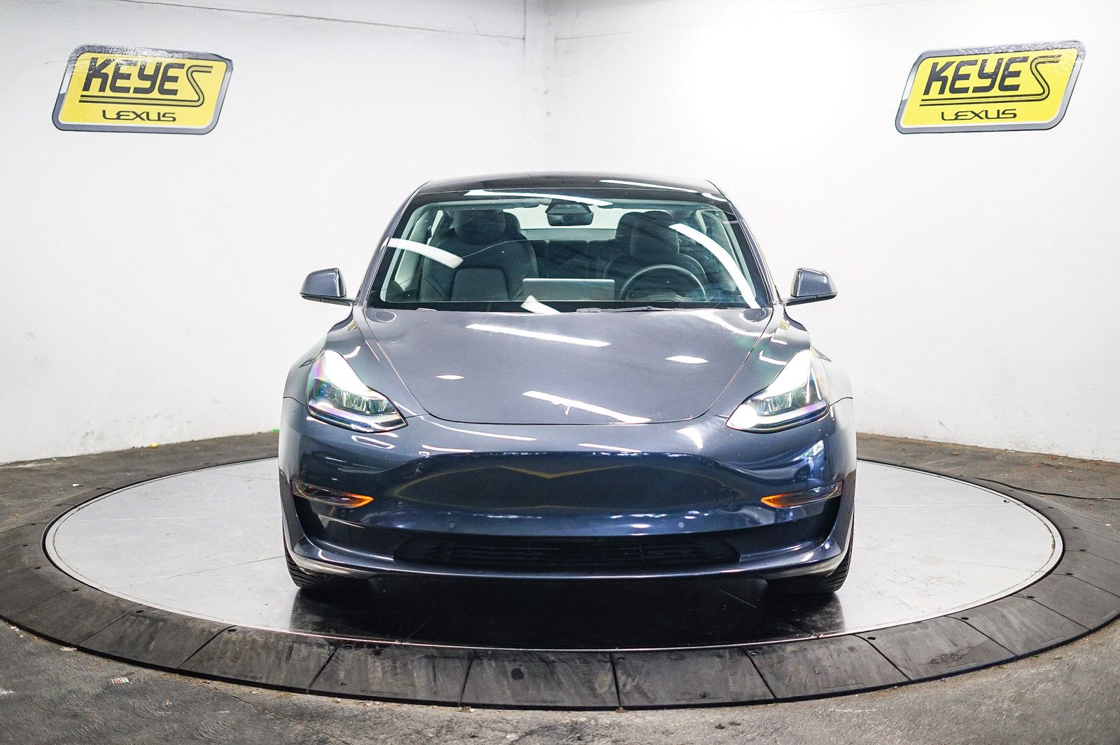 Thumbnail: 2021 Tesla Model 3 - 6