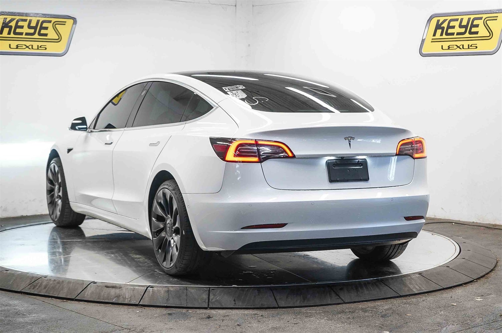 Used 2020 Tesla Model 3 Base with VIN 5YJ3E1EA4LF634410 for sale in Los Angeles, CA