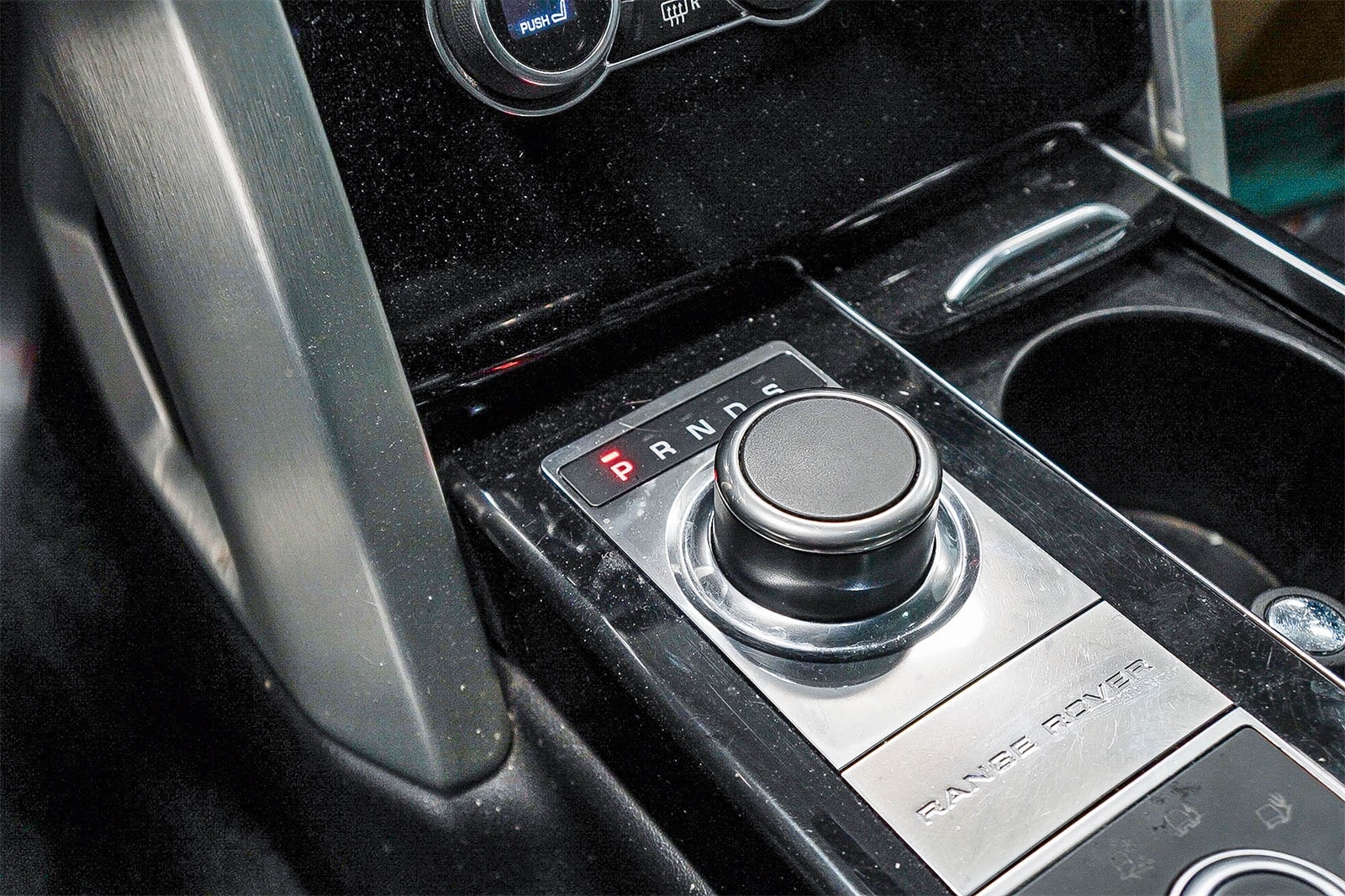 Thumbnail: 2016 Land Rover Range Rover - 19