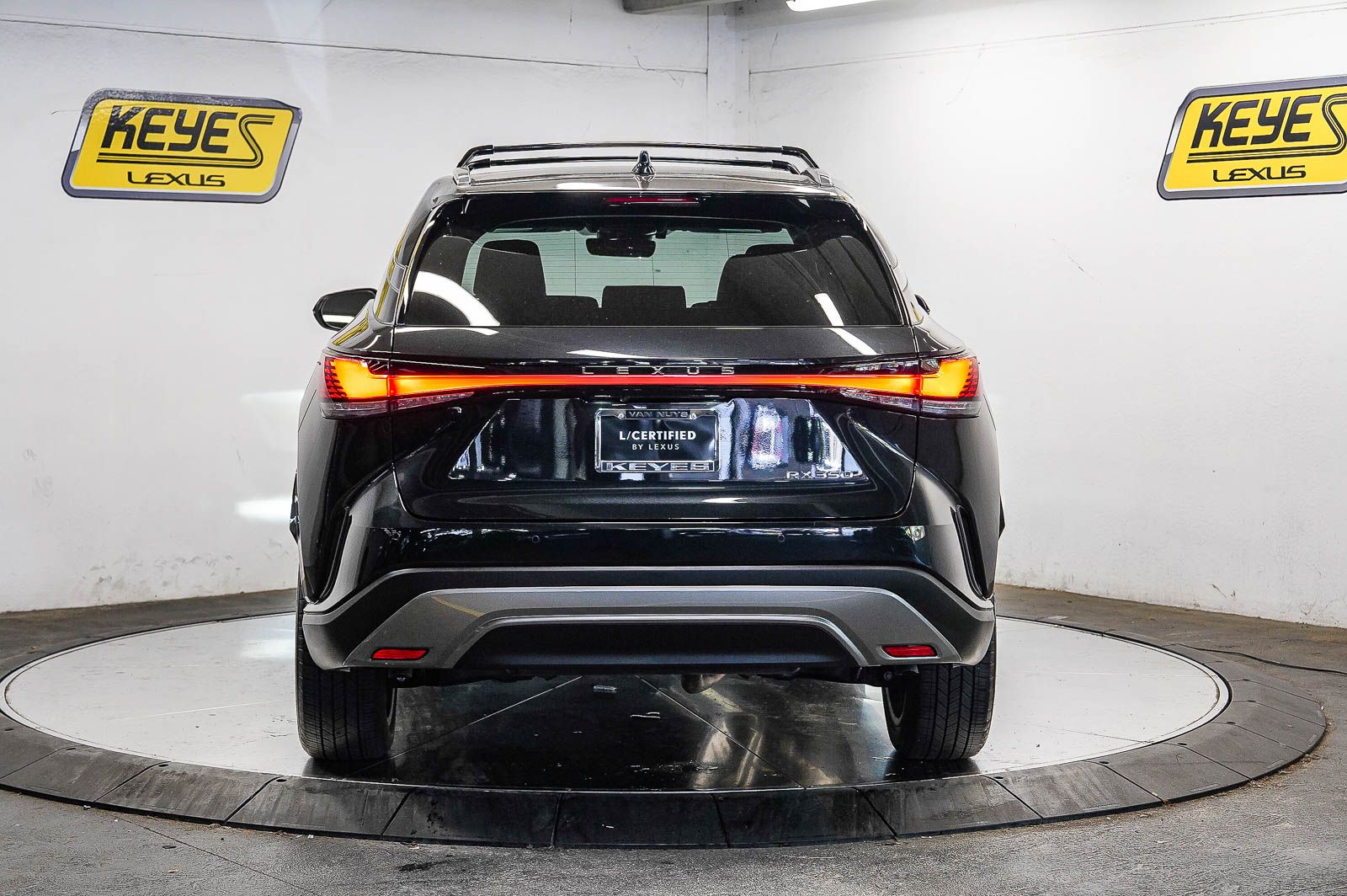 Thumbnail: 2025 Lexus RX - 2
