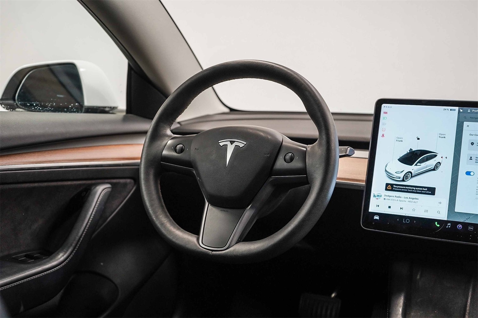 Thumbnail: 2021 Tesla Model 3 - 15