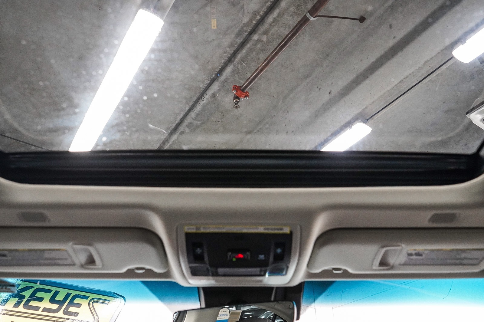 Thumbnail: 2025 Lexus ES - 16