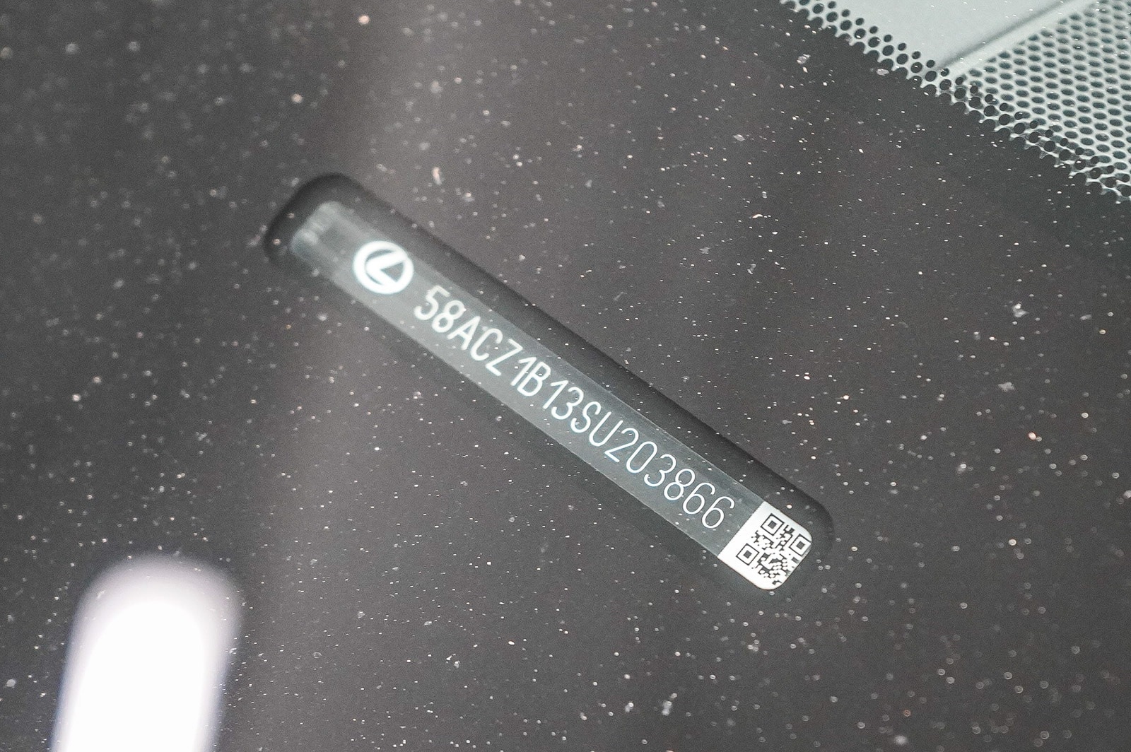 Thumbnail: 2025 Lexus ES - 29