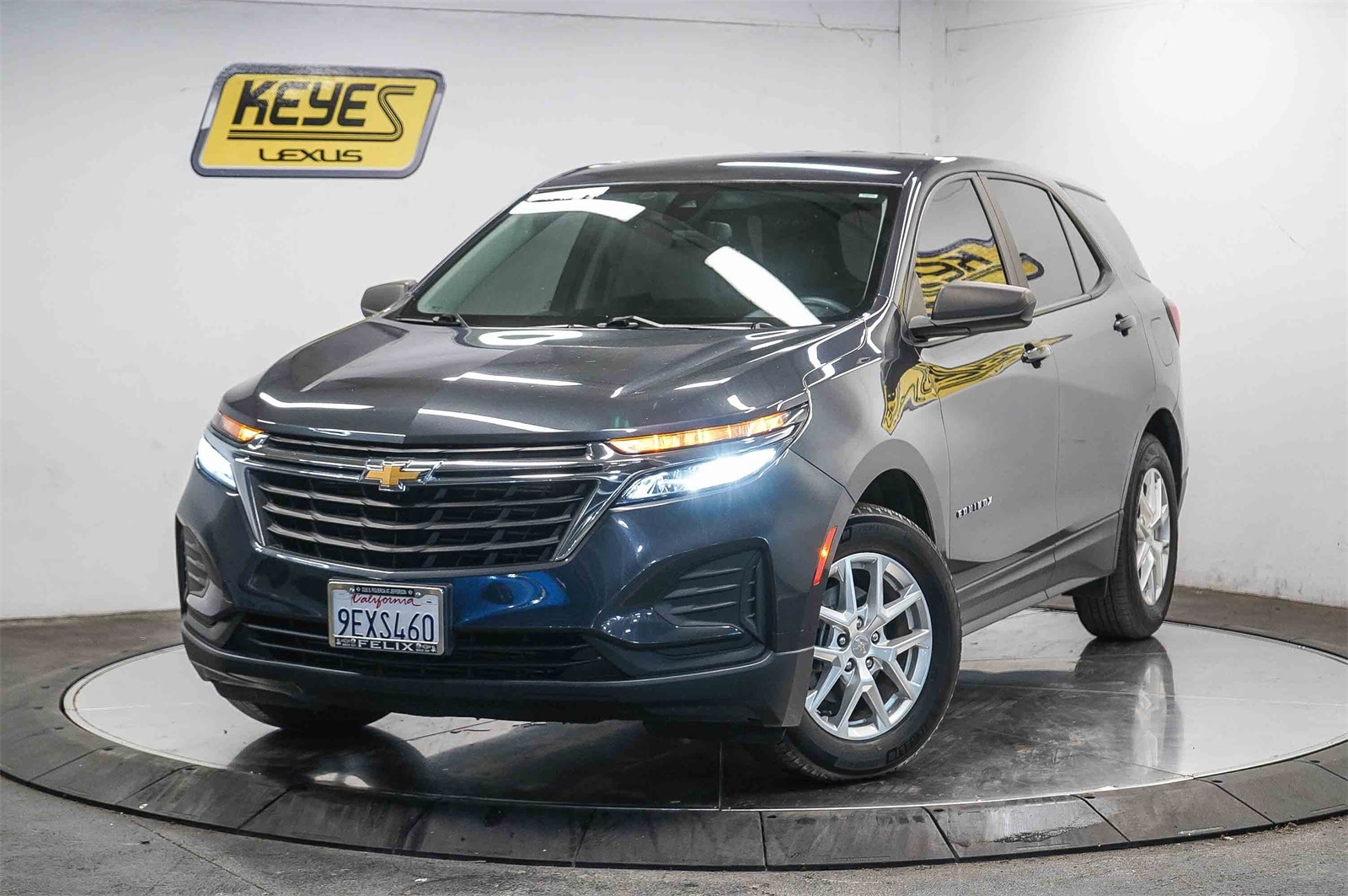 Thumbnail: 2022 Chevrolet Equinox - 1