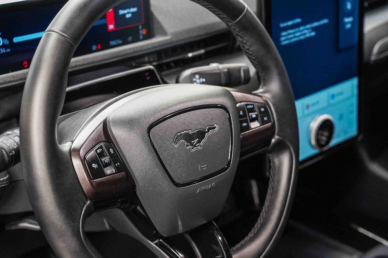 Thumbnail: 2025 Ford Mustang Mach-E - 20