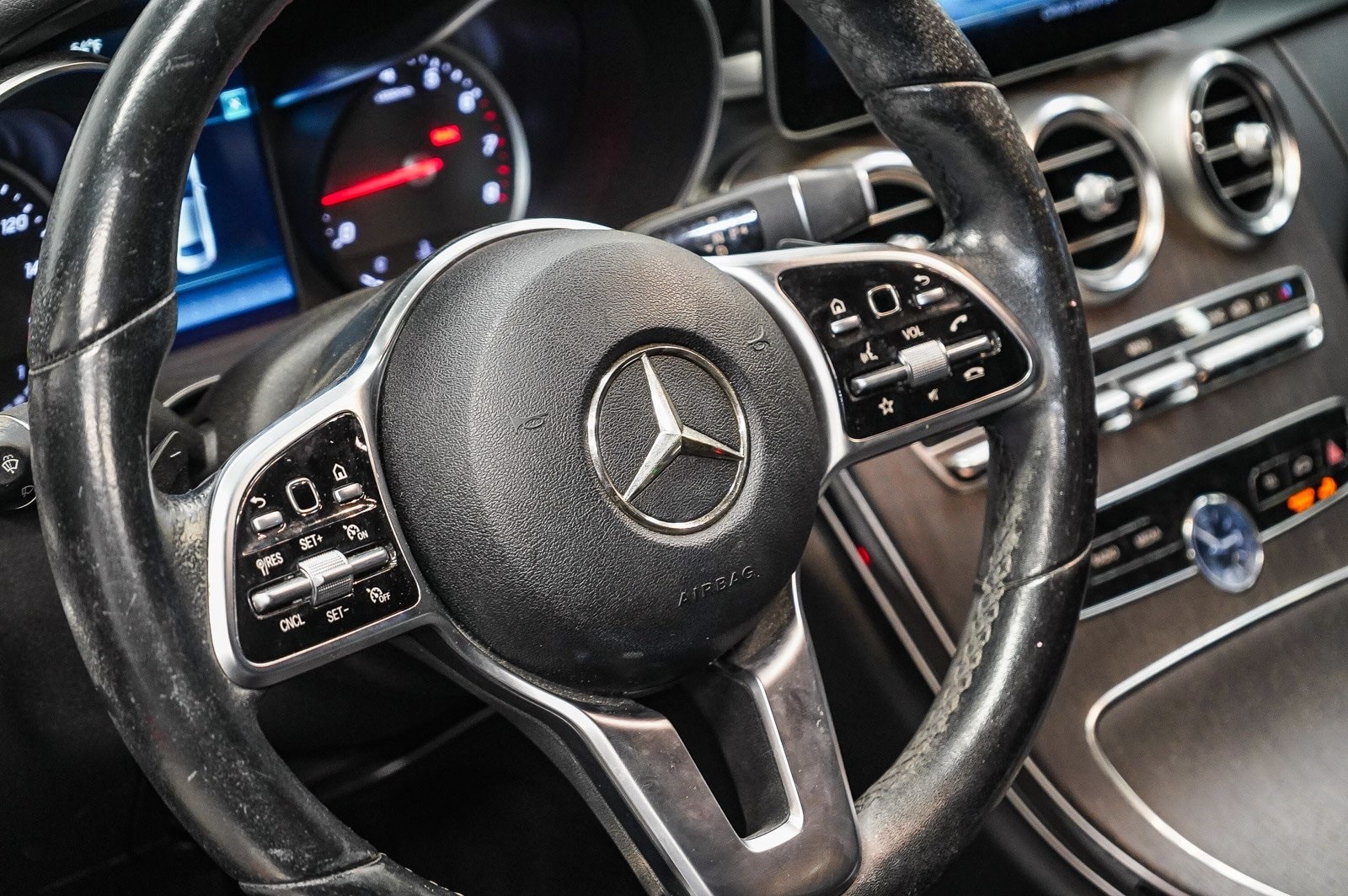 Thumbnail: 2019 Mercedes-Benz C-Class - 21