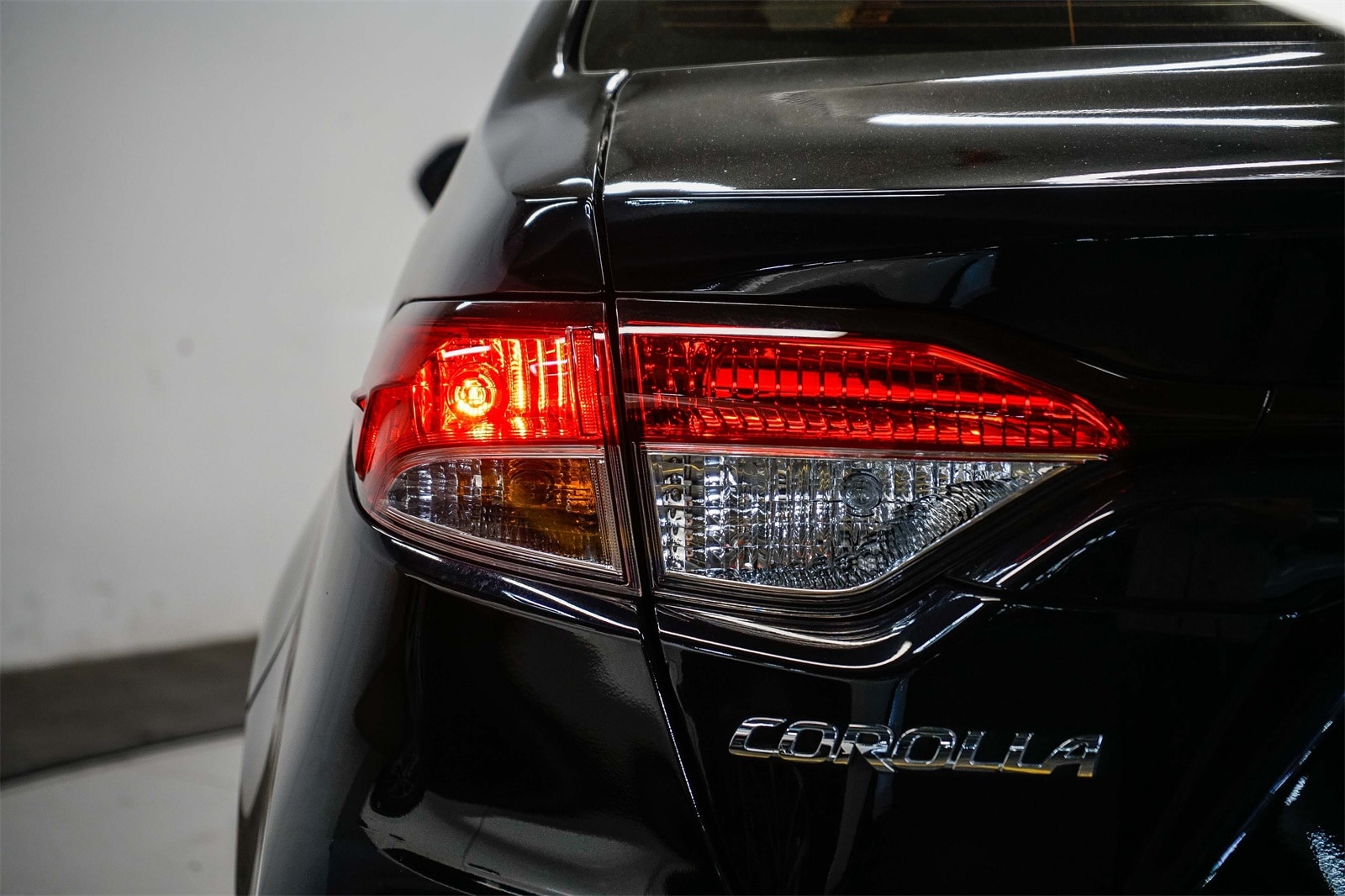 Thumbnail: 2024 Toyota Corolla - 9
