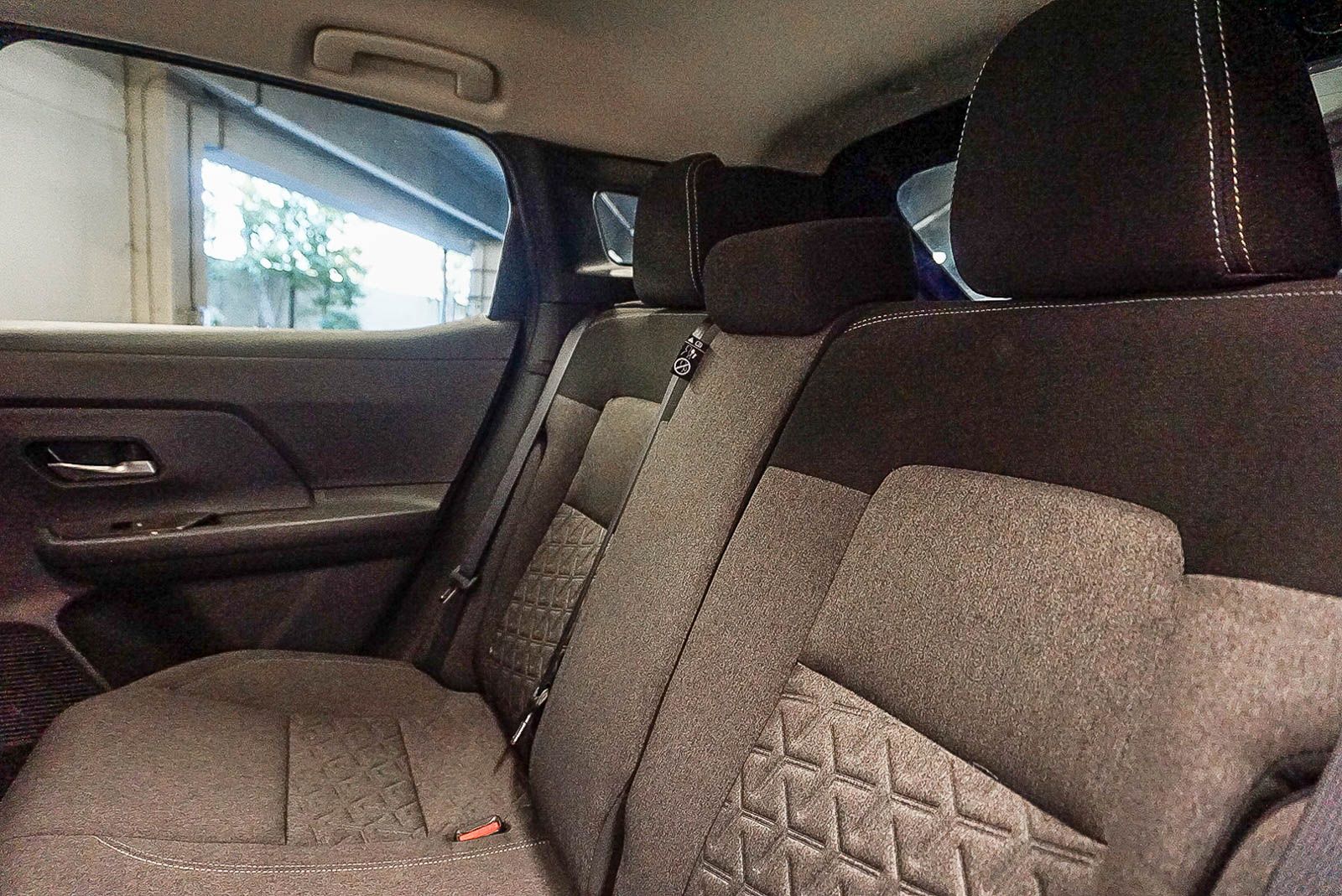 Thumbnail: 2025 Nissan Kicks - 18