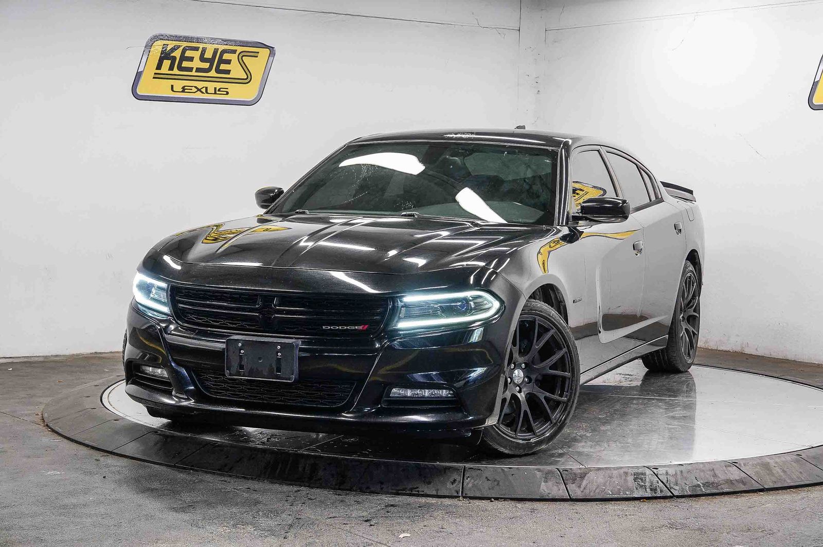 2016 Dodge Charger R/T -
                  Van Nuys, CA