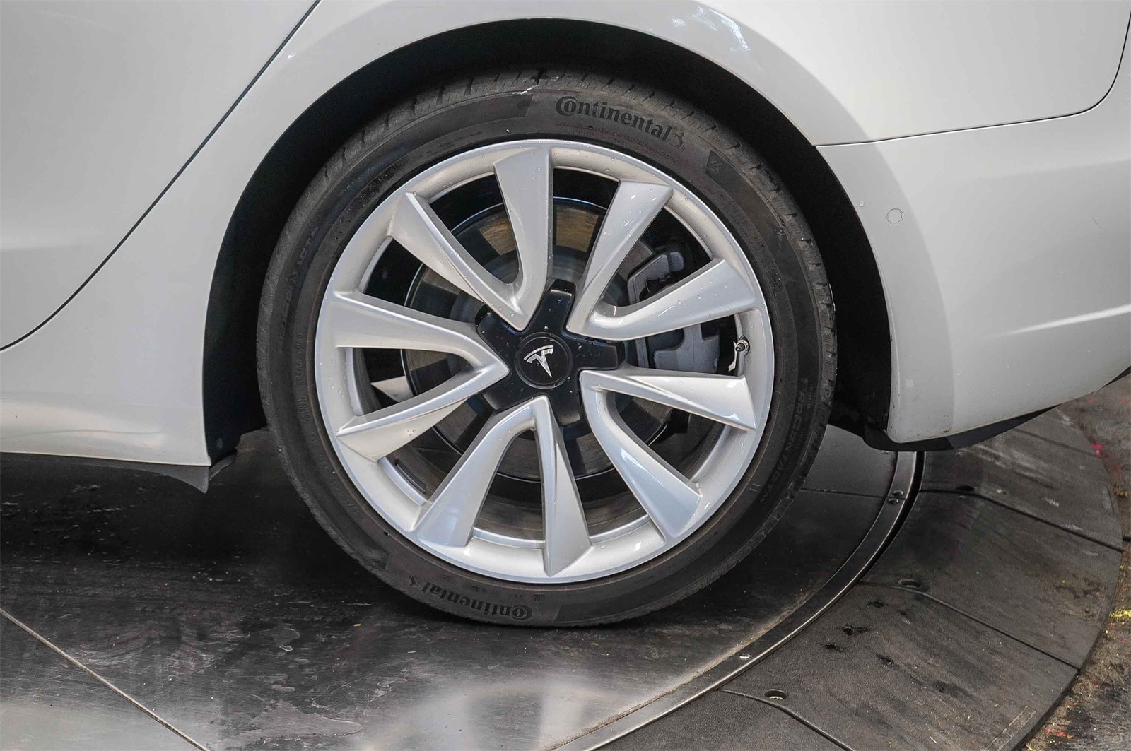 Thumbnail: 2021 Tesla Model 3 - 10