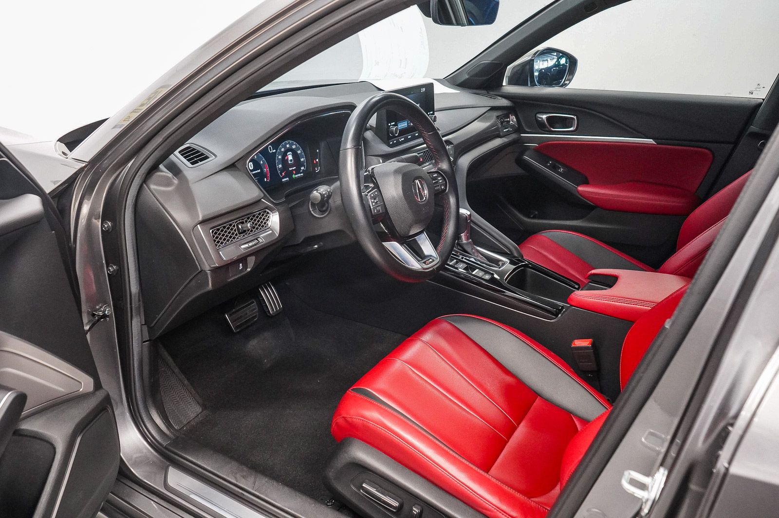 Thumbnail: 2024 Acura Integra - 18