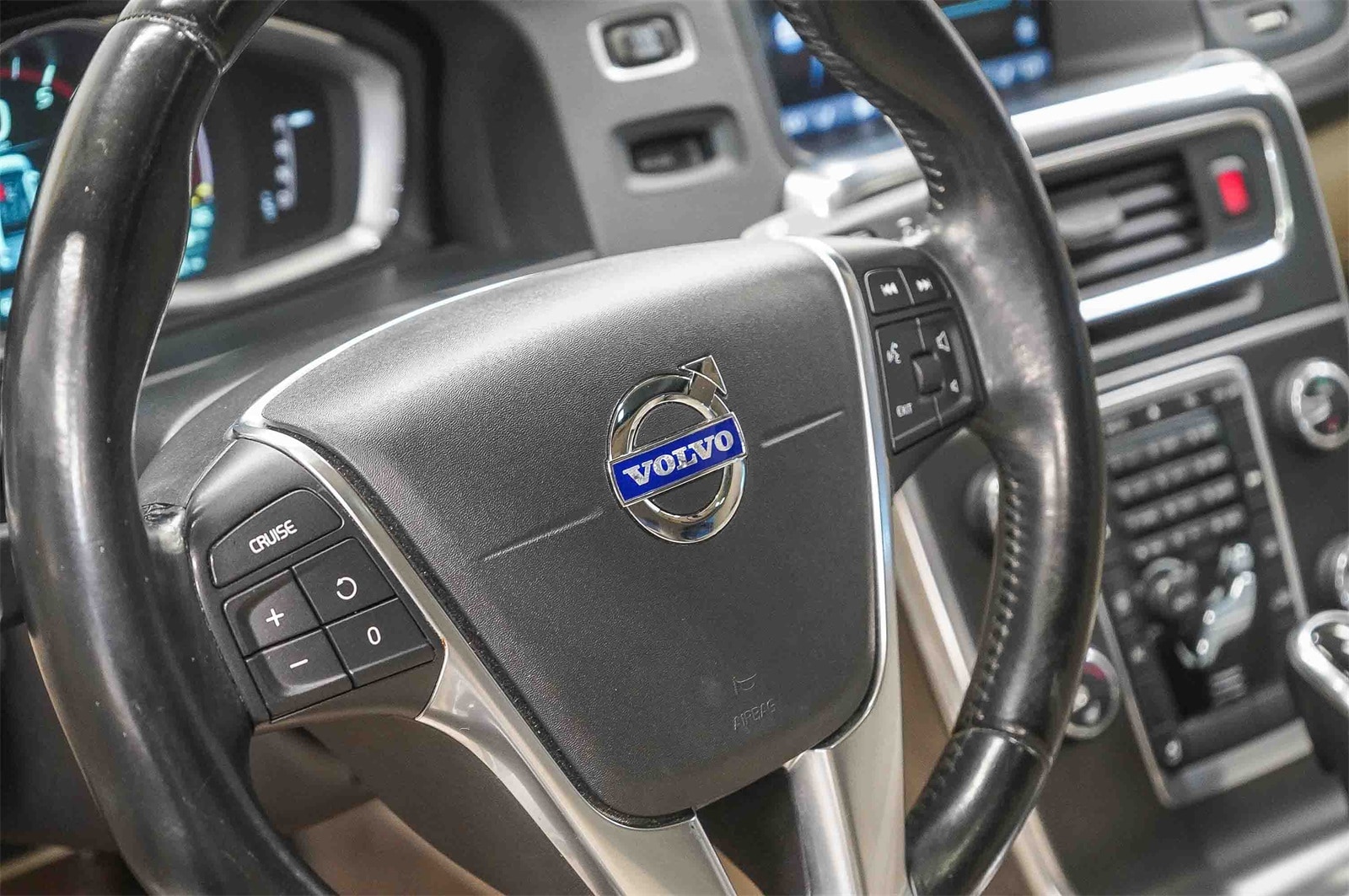 Thumbnail: 2014 Volvo S60 - 21