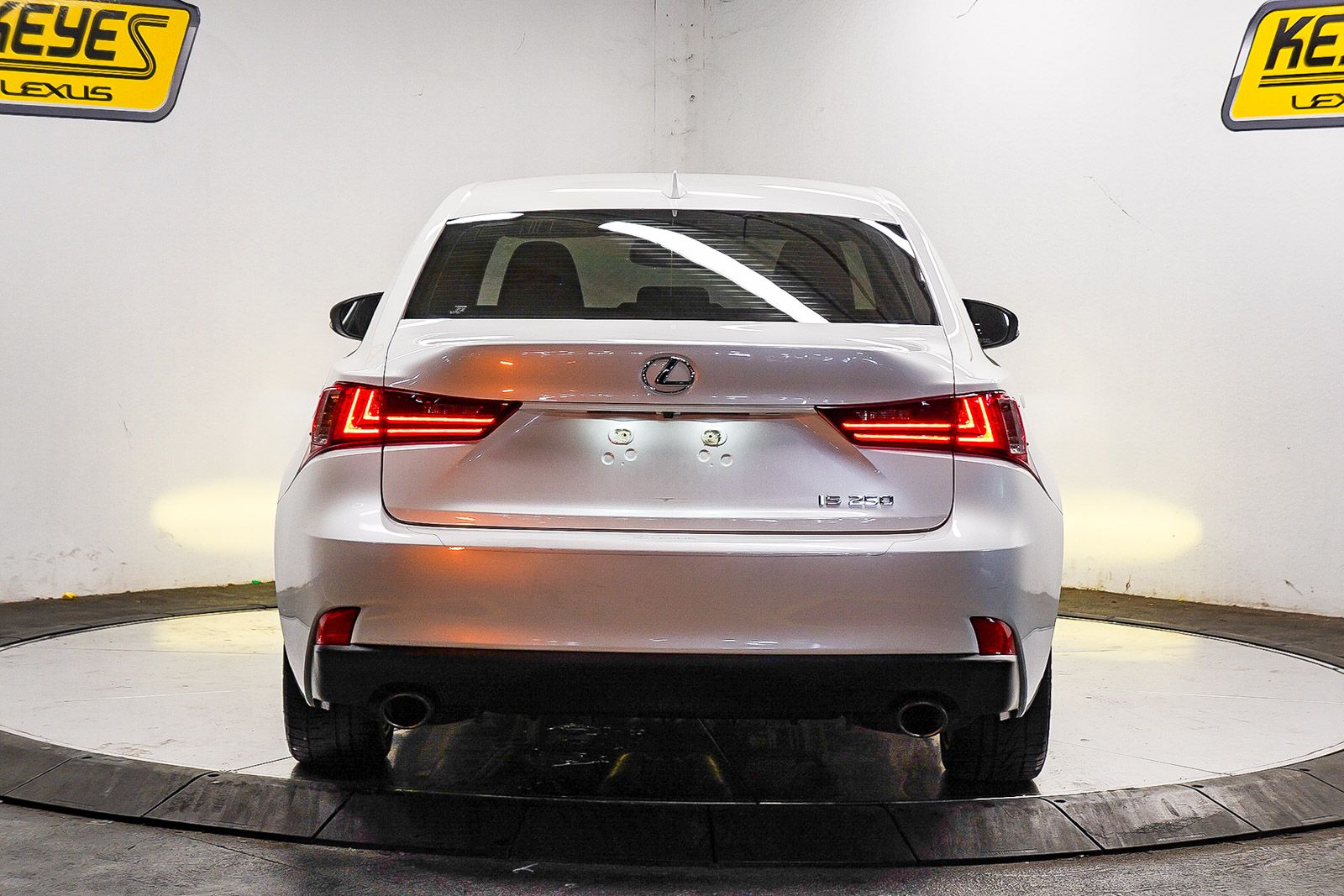 Thumbnail: 2014 Lexus IS - 3