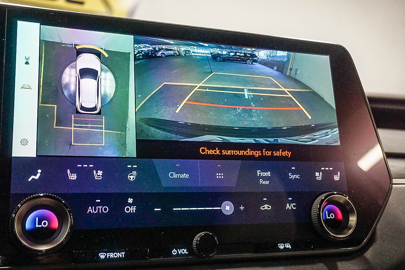 Thumbnail: 2024 Lexus RX - 23