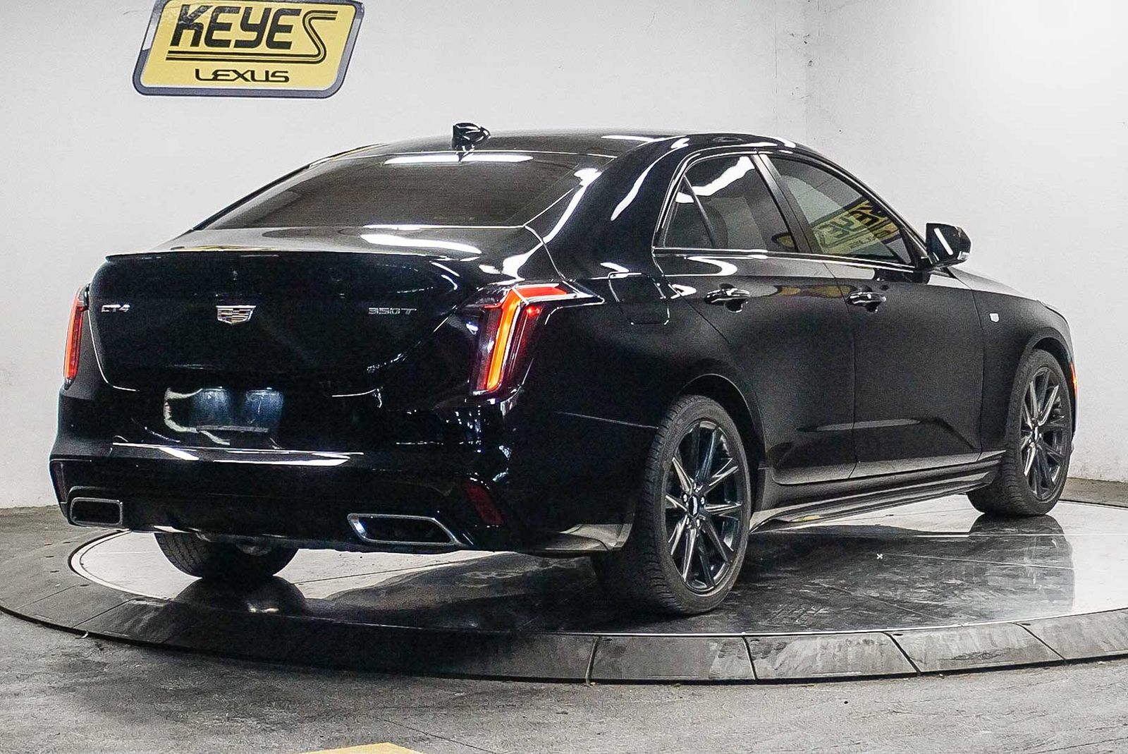 Thumbnail: 2023 Cadillac CT4 - 4