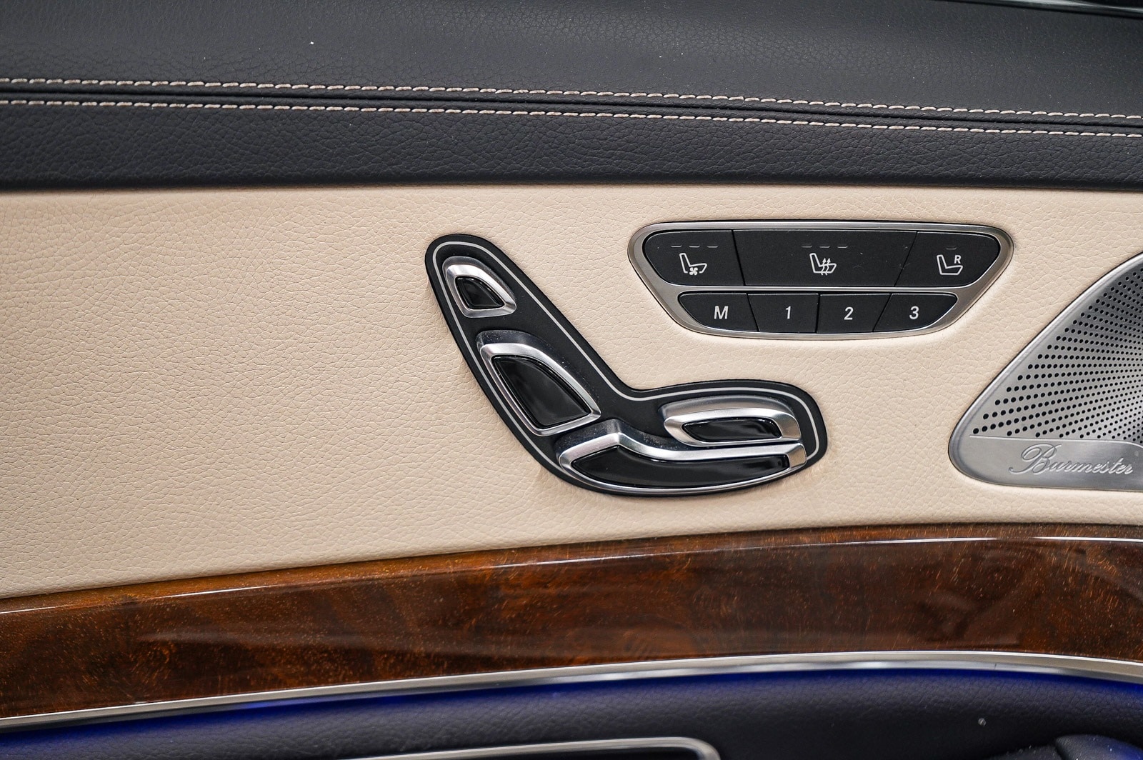 Thumbnail: 2015 Mercedes-Benz S-Class - 23