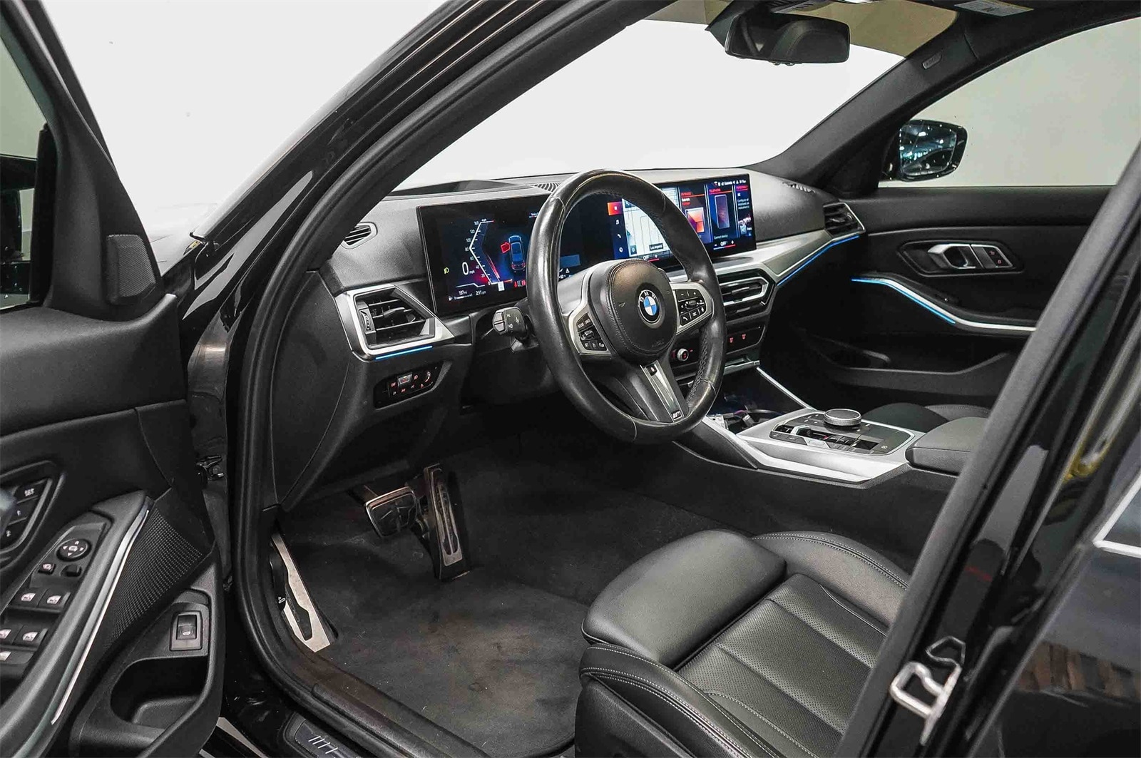 Thumbnail: 2023 BMW 3 Series - 17