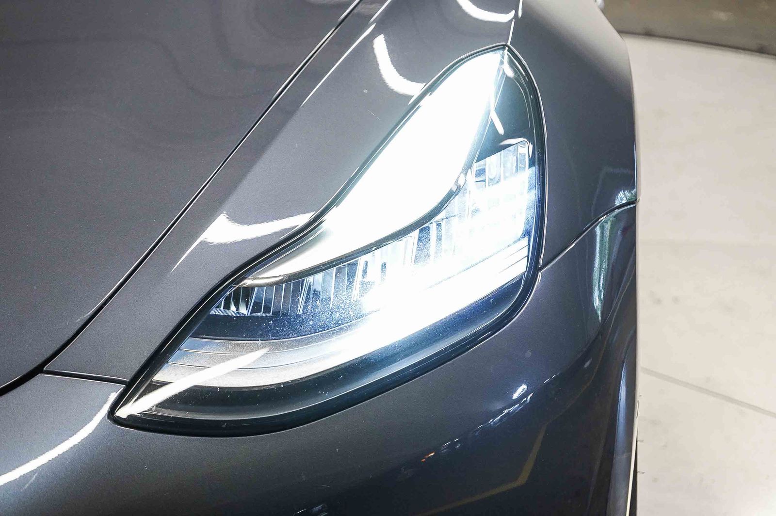 Thumbnail: 2019 Tesla Model 3 - 7