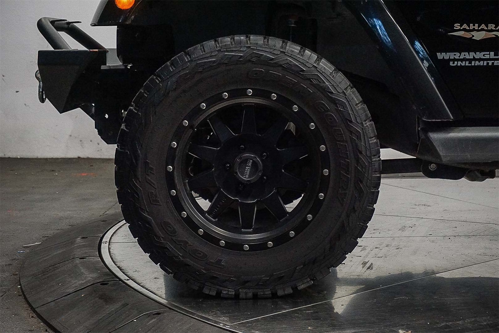 Thumbnail: 2012 Jeep Wrangler - 9