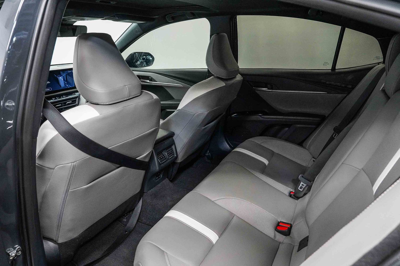 Thumbnail: 2025 Toyota Camry - 19