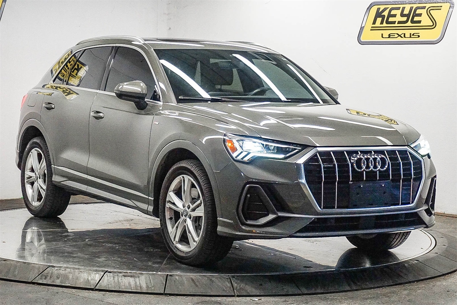 Thumbnail: 2020 Audi Q3 - 5