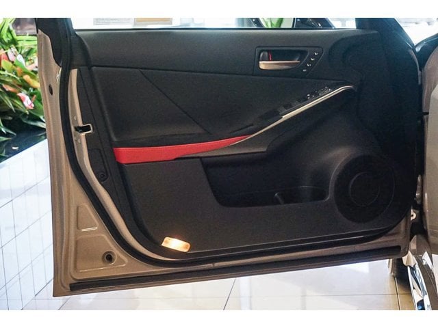 Thumbnail: 2025 Lexus IS - 22