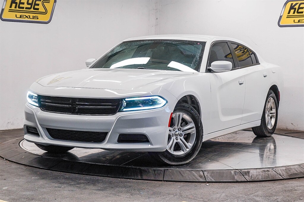 Used 2022 Dodge Charger SXT Sedan