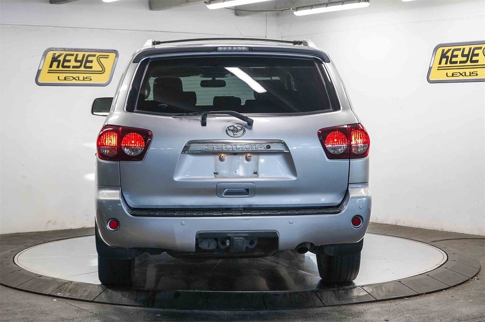 Thumbnail: 2018 Toyota Sequoia - 3
