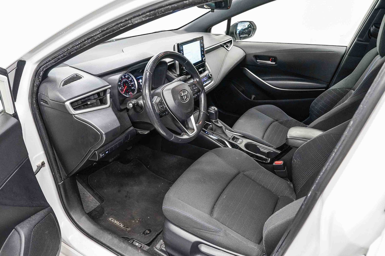 Thumbnail: 2020 Toyota Corolla - 16