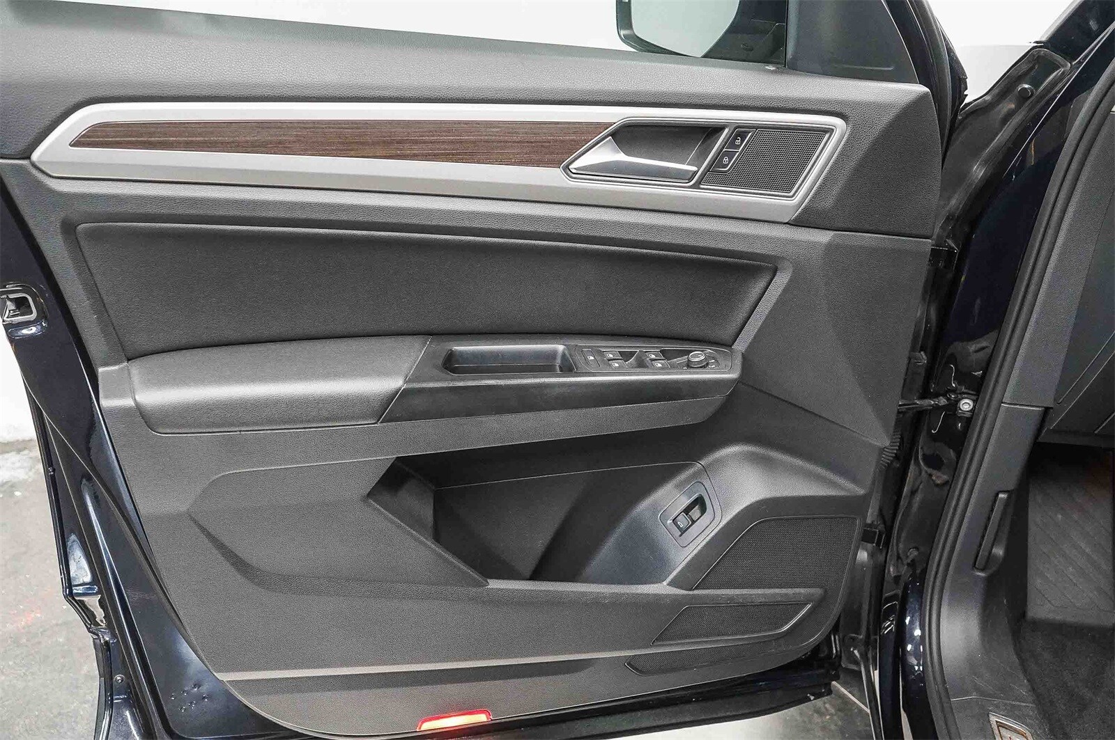 Thumbnail: 2019 Volkswagen Atlas - 22