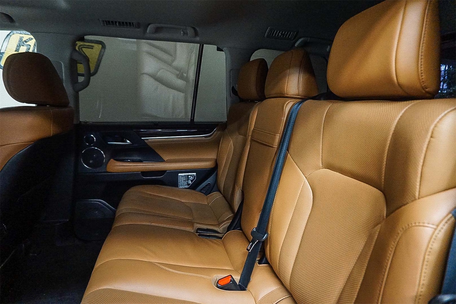 Thumbnail: 2021 Lexus LX - 19