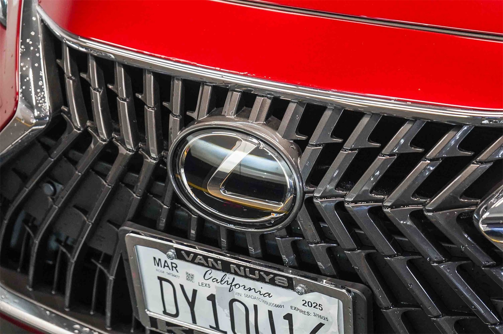 Thumbnail: 2025 Lexus ES - 7