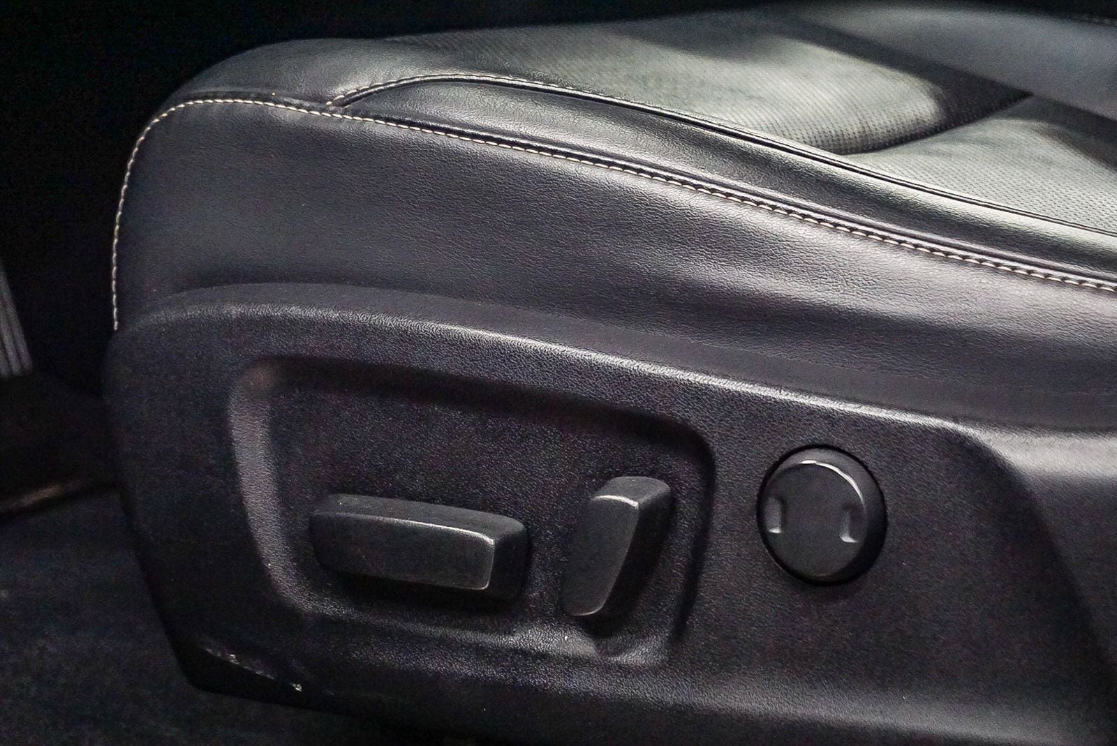 Thumbnail: 2020 Lexus RX - 22