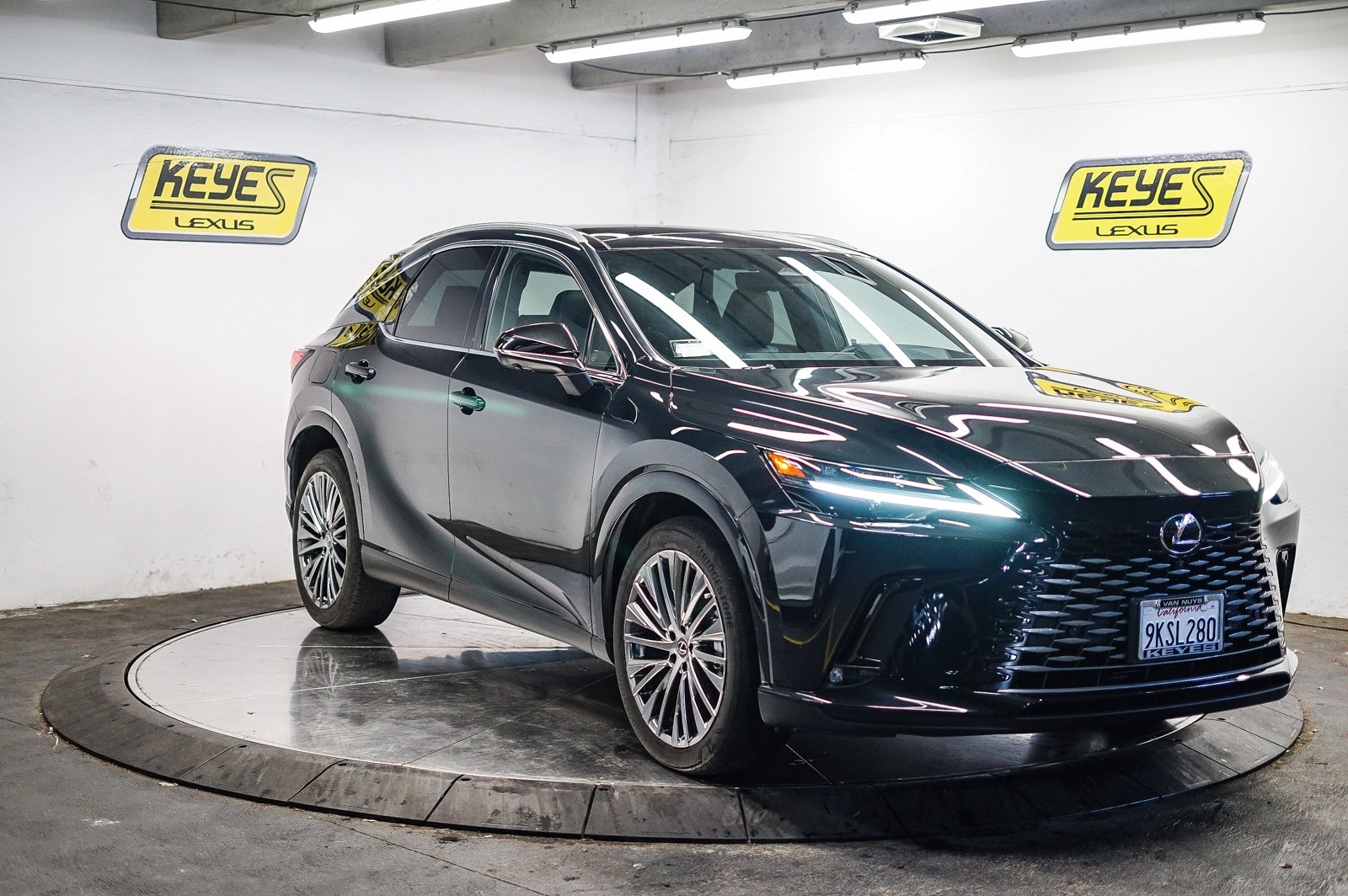 Thumbnail: 2024 Lexus RX - 5